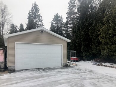 Garage - detached