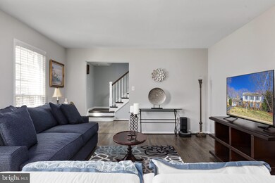 10810 Stanhope Place, Fairfax, VA 22032 - photo 4