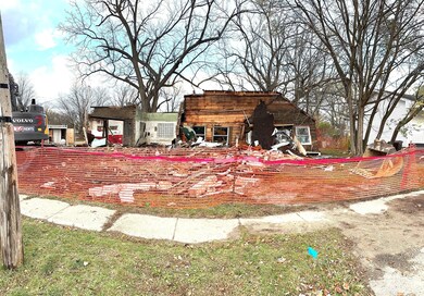 26828 W Main St, Edwardsburg, MI 49112 - photo 7