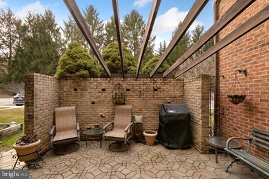 2237 Chapel Valley Ln, Lutherville Timonium, MD 21093 - photo 4