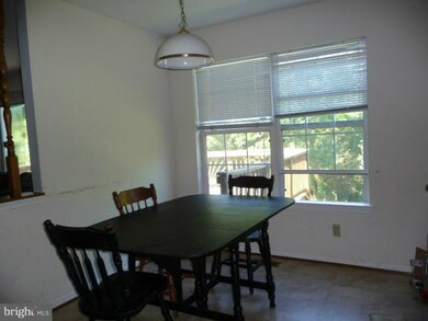 6706 Farmstead Ln, Fredericksburg, VA 22407 - photo 4