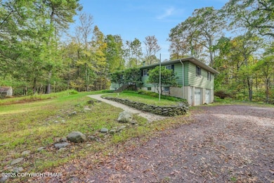 136 Oak Ln, Cresco, PA 18326 - photo 3