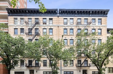 unlisted-address, New York, NY 10028 - photo 7