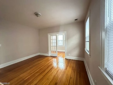 322 Ashton Ave, Linden, NJ 07036 - photo 4