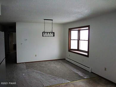 700 Stock Farm Rd, Lake Ariel, PA 18436 - photo 7