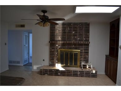 10340 Shannon Place, El Paso, TX 79925 - photo 7