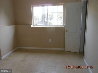 9205 Mccarty Rd, Lorton, VA 22079 - photo 7