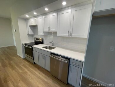 69 Belvedere Dr unit 69, Tolland, CT 06084 - photo 5