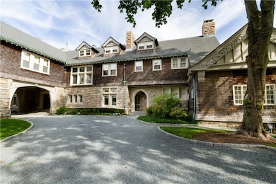 Easy entry and flow to the residence directly from