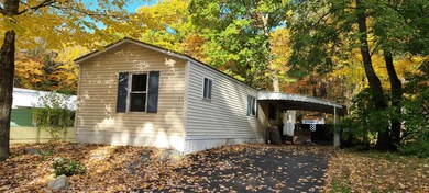 31 Willow Cir, White River Junction, VT 05001 - photo 2