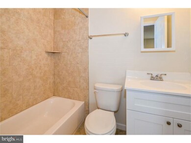 1800 Bethlehem Pike unit 2J, Flourtown, PA 19031 - photo 5