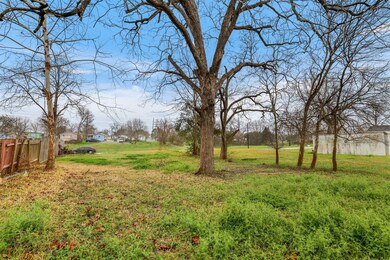316 6th St, Rosenberg, TX 77471 - photo 2