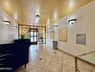 Scottsdale Shadows unit 709, Scottsdale, AZ 85251 - photo 4