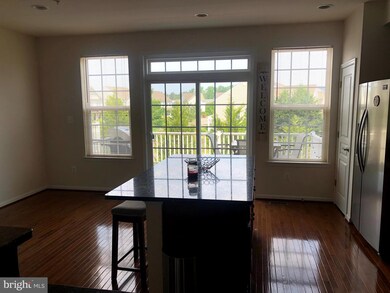 43812 Royal Fern Ln, California, MD 20619 - photo 4