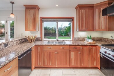 2413 La Tinada Ct, Carlsbad, CA 92009 - photo 7