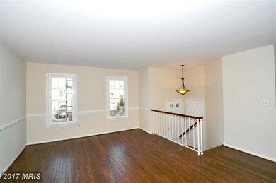 7721 Jewelweed Ct, Springfield, VA 22152 - photo 4