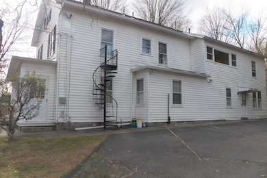 178 Peach Orchard Rd, Waterbury, CT 06706 - photo 4