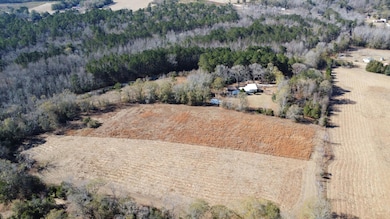 734 Lunar Ln, Williston, SC 29853 - photo 4