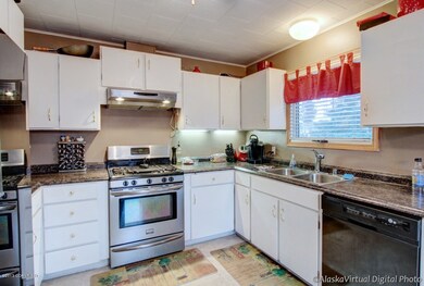 1519 Ermine St, Anchorage, AK 99504 - photo 3