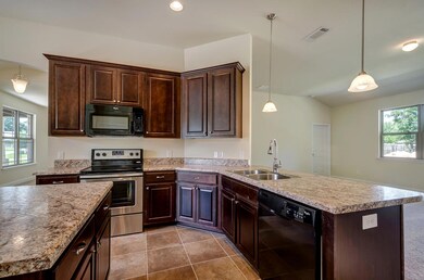 DAHLGREN KITCHEN