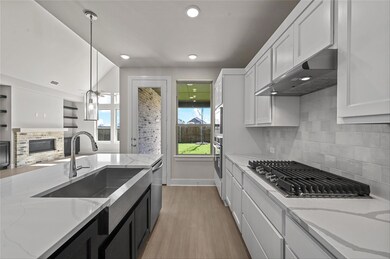 720ChestnutTrailMATIAM006