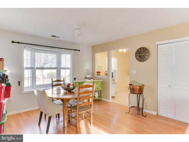 70 Cheverny Ct, Trenton, NJ 08619 - photo 3