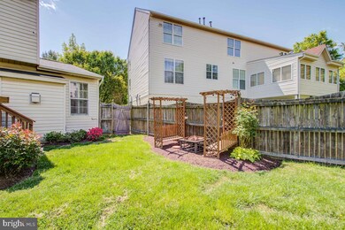 21402 Rabbits Glen Ct, Germantown, MD 20876 - photo 6