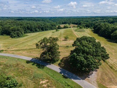 202 Weakley Loop, Ethridge, TN 38456 - photo 3