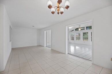 207 Hilltop Loop, Lufkin, TX 75904 - photo 5