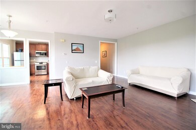 8195 Halley Ct unit 302, Lorton, VA 22079 - photo 4