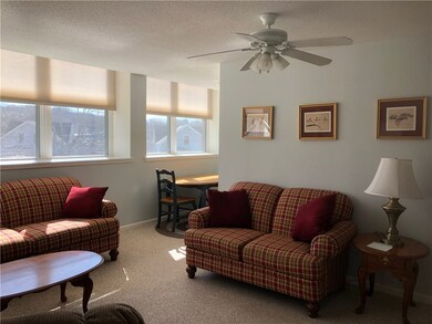 140 High St unit 208, Westerly, RI 02891 - photo 3