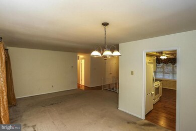 9720 Dublin Dr, Manassas, VA 20109 - photo 5