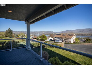 2606 E 10th St, the Dalles, OR 97058 - photo 3