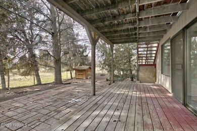 6-web-or-mls-230210_Hanson_82ave_Yakima_