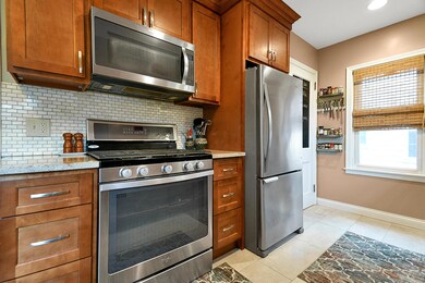 576 E Beechwold Blvd, Columbus, OH 43214 - photo 7