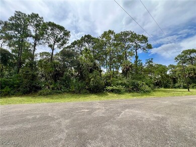 8027 Life Cir, Port Labelle, FL 33935 - photo 6