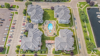 200 S Robert St unit 54, Ludington, MI 49431 - photo 4