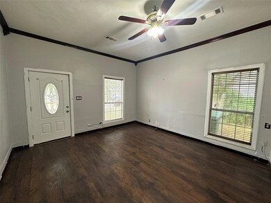 1502 S Walnut St, Sherman, TX 75090 - photo 5