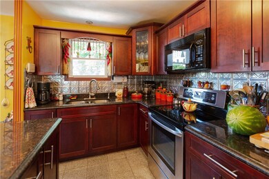 25 Elm St, Johnston, RI 02919 - photo 7