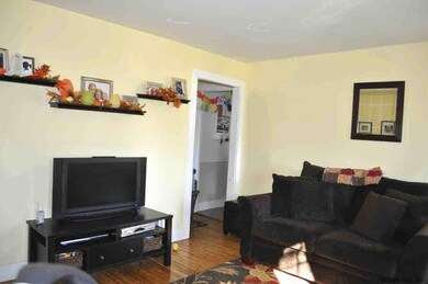 24 Seward St, Queensbury, NY 12804 - photo 4