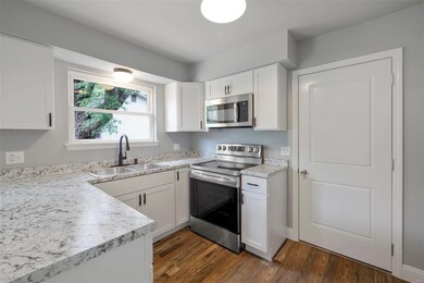 806 Taylor Ave, Farmington, MO 63640 - photo 4