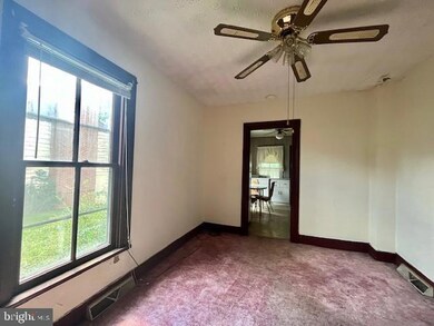 615 9th St, Shenandoah, VA 22849 - photo 4