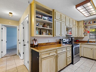 606 W Linden St, Ennis, TX 75119 - photo 6