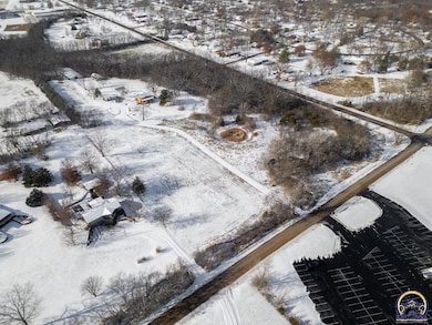 2939 SE Tecumseh Rd, Tecumseh, KS 66542 - photo 2