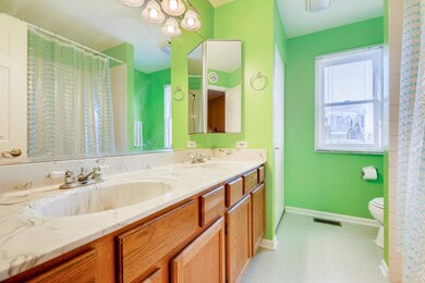 4 Sutcliff Ct, Algonquin, IL 60102 - photo 3