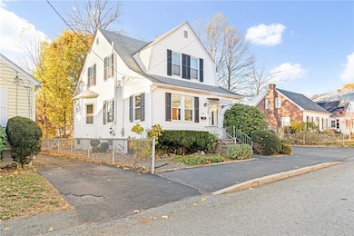 12 Lookout Ave, North Providence, RI 02911 - photo 3