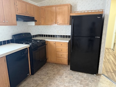 1725 180 E unit D137, Tooele, UT 84074 - photo 4