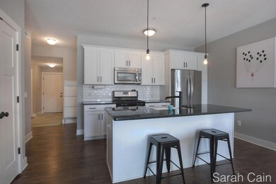 Kitchen w/ Snack Bar Seating