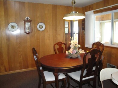 3322 Wirth Rd, Highland, IN 46322 - photo 6