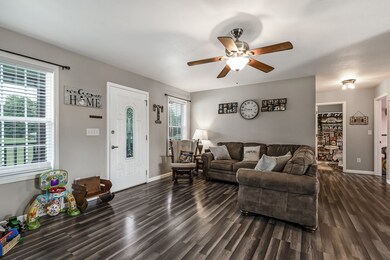 7911 Hilham Rd, Cookeville, TN 38506 - photo 2